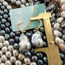 Charger l'image dans la galerie, Grey baroque pearl hoop earrings measured for total drop length with ruler, designed and handmade in Canada.