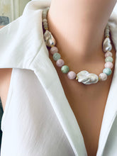 Charger l'image dans la galerie, Close-up angled view of morganite and jade necklace with baroque pearls on mannequin, showing soft pink and green gemstones.