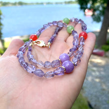 Charger l'image dans la galerie, Lavender gemstone necklace