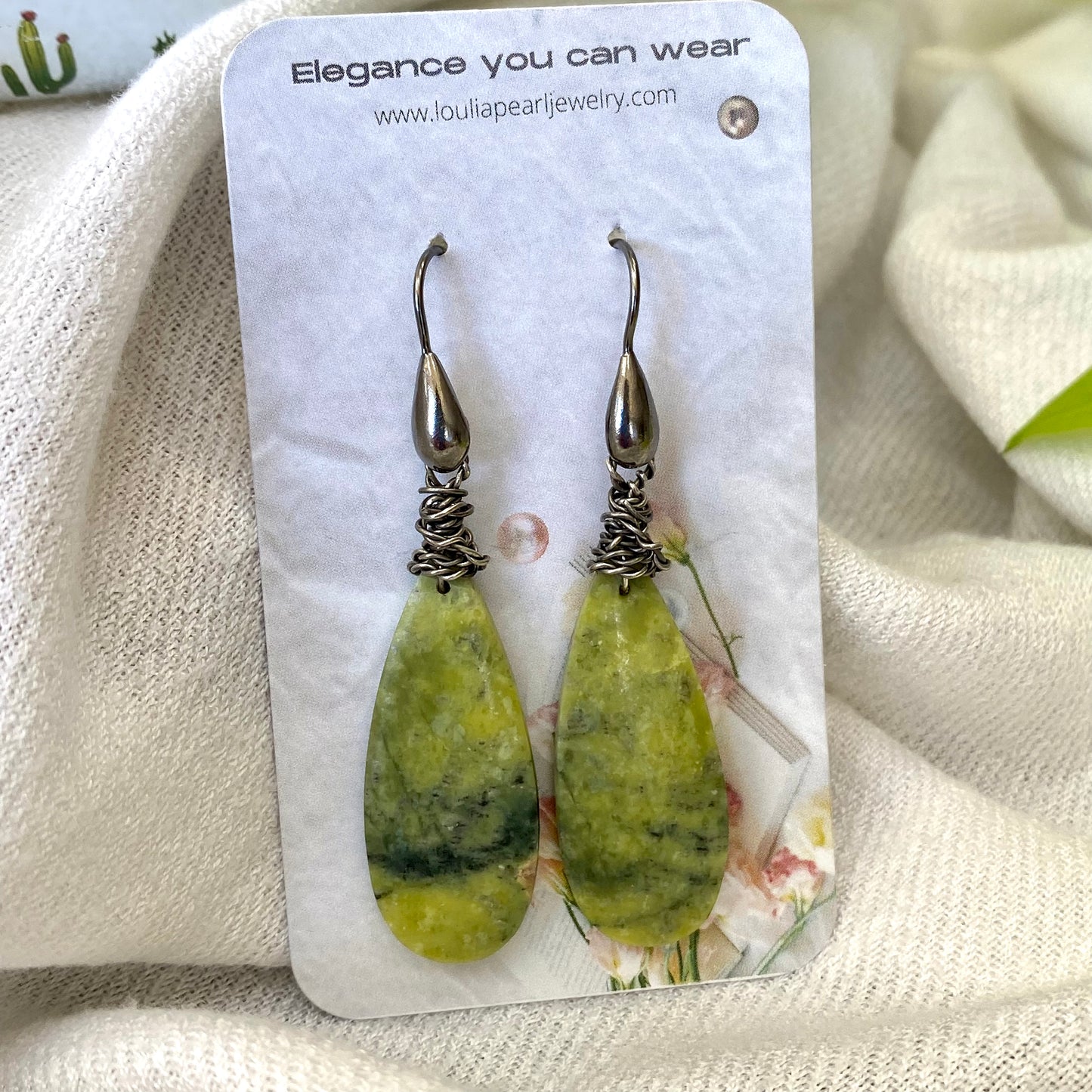 Green serpentine teardrop earrings handmade in Canada, black rhodium finish