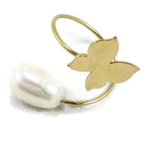 Charger l'image dans la galerie, 18K minimalist butterfly pearl ring featuring a pearl and golden butterfly design, elegant fine jewelry.