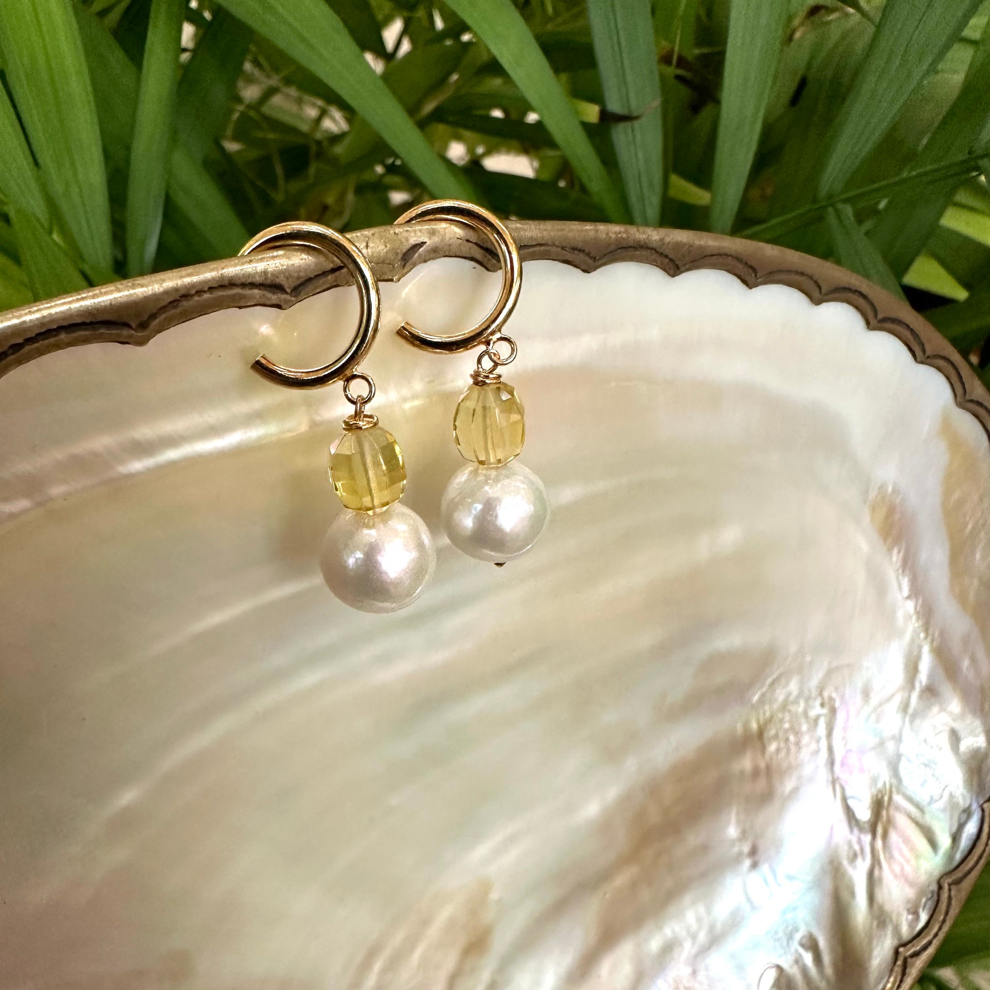 Pearl hoop earrings with Edison white pearls and gold vermeil sterling silver hoops