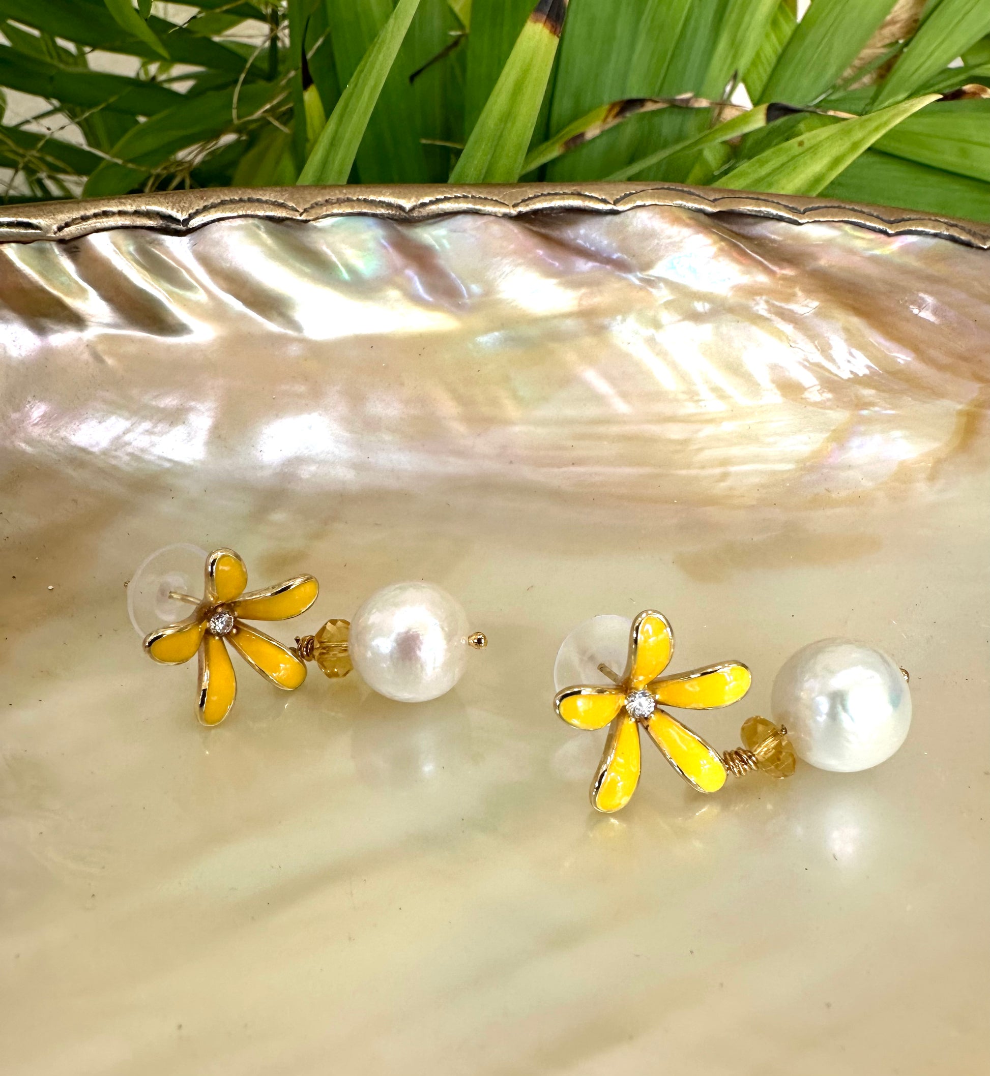 Edison pearl citrine earrings with citrine rondelle beads and cubic zirconia flower centers