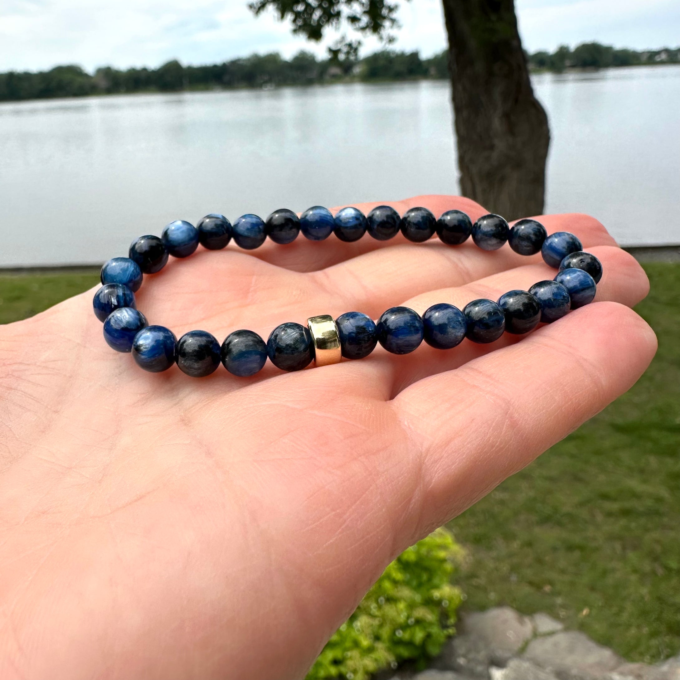 Bracelet extensible en kyanite bleu denim de 6 ou 8 mm, 14 carats GF, 18 cm
