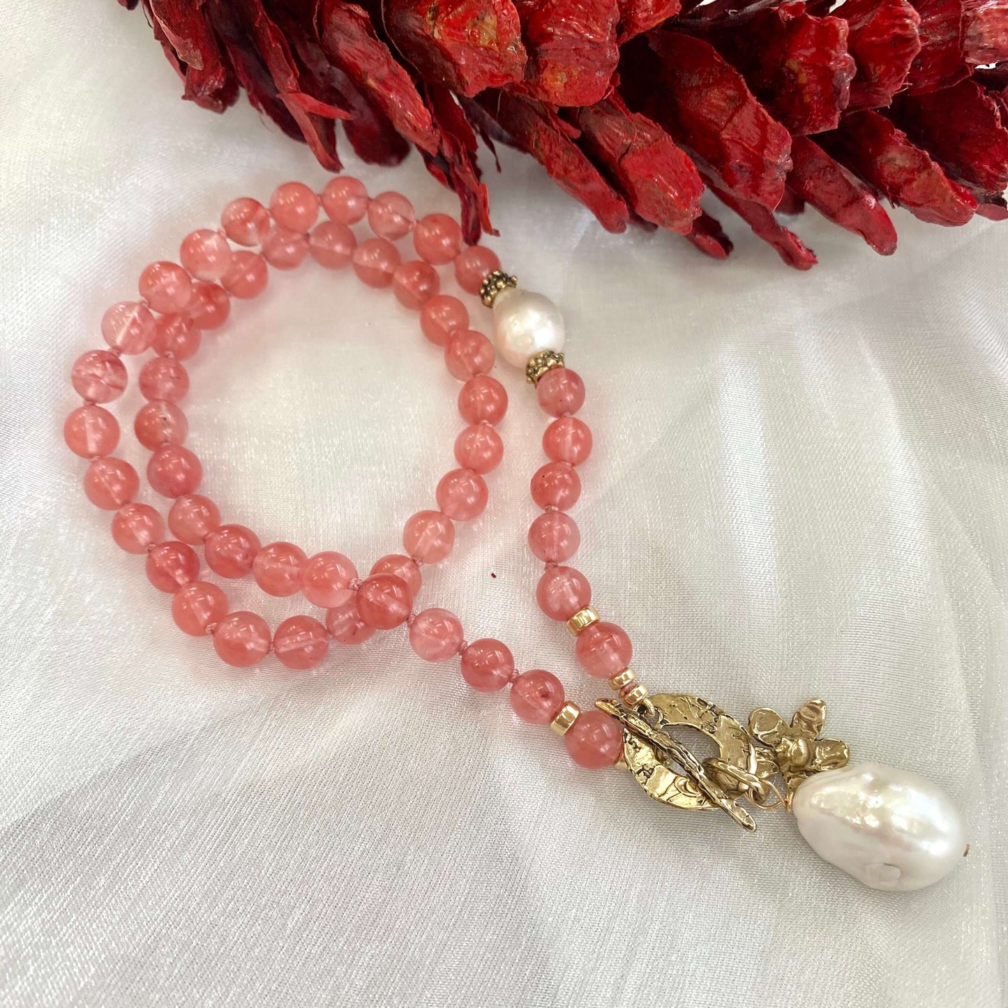 Cherry Quartz & Baroque Pearls Necklace