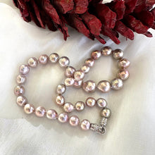 Charger l&#39;image dans la galerie, Fabulous Pink Lavender Edison Baroque Pearl Necklace, Silver or Gold
