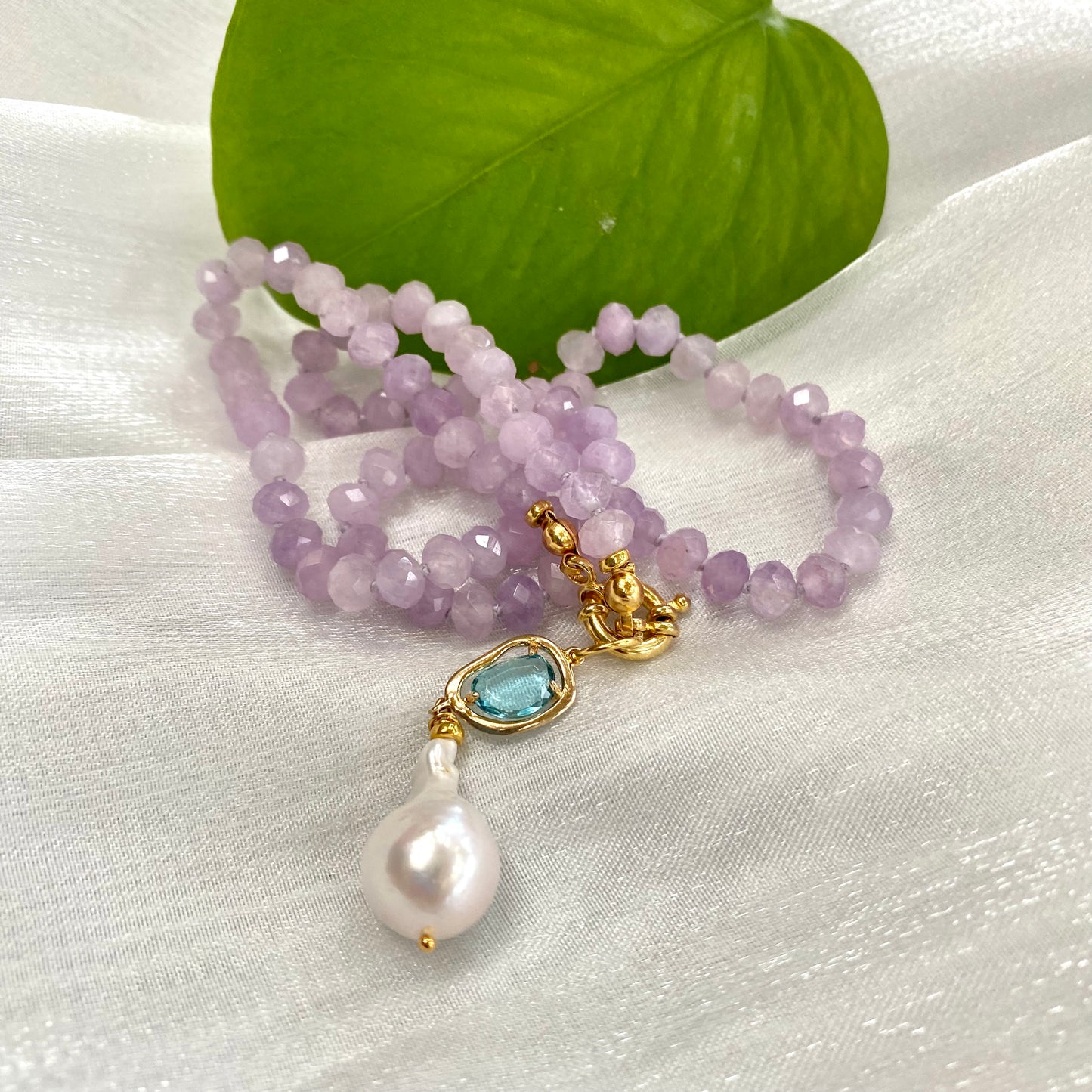 Lavender amethyst baroque pearl necklace with candy bead pendant and luminous Baroque pearl.