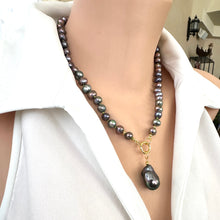 Charger l&#39;image dans la galerie, Peacock Black Pearl Necklace &amp; Removable Baroque Pearl Pendant
