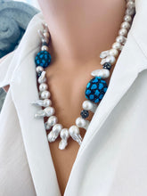 Charger l&#39;image dans la galerie, Baroque Pearl Jellyfish Necklace, Rhinestone &amp; Turquoise
