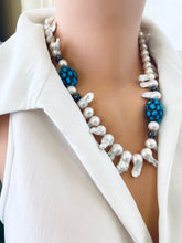 Charger l&#39;image dans la galerie, Baroque Pearl Jellyfish Necklace, Rhinestone &amp; Turquoise
