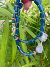 Charger l&#39;image dans la galerie, Blue Apatite, Pink Coral &amp; Baroque Pearl Necklace

