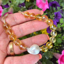 Load image into Gallery viewer, Citrine pearl bracelet showcasing luminous citrine beads and a baroque pearl, perfect for elegant jewelry lovers.

