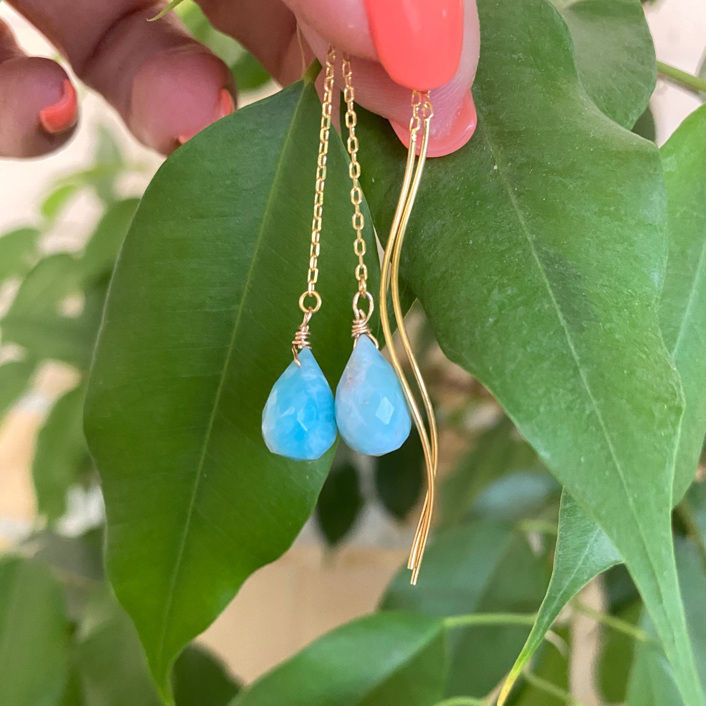 Turquoise threader earrings featuring Arizona briolettes, showcasing delicate design and summer elegance.