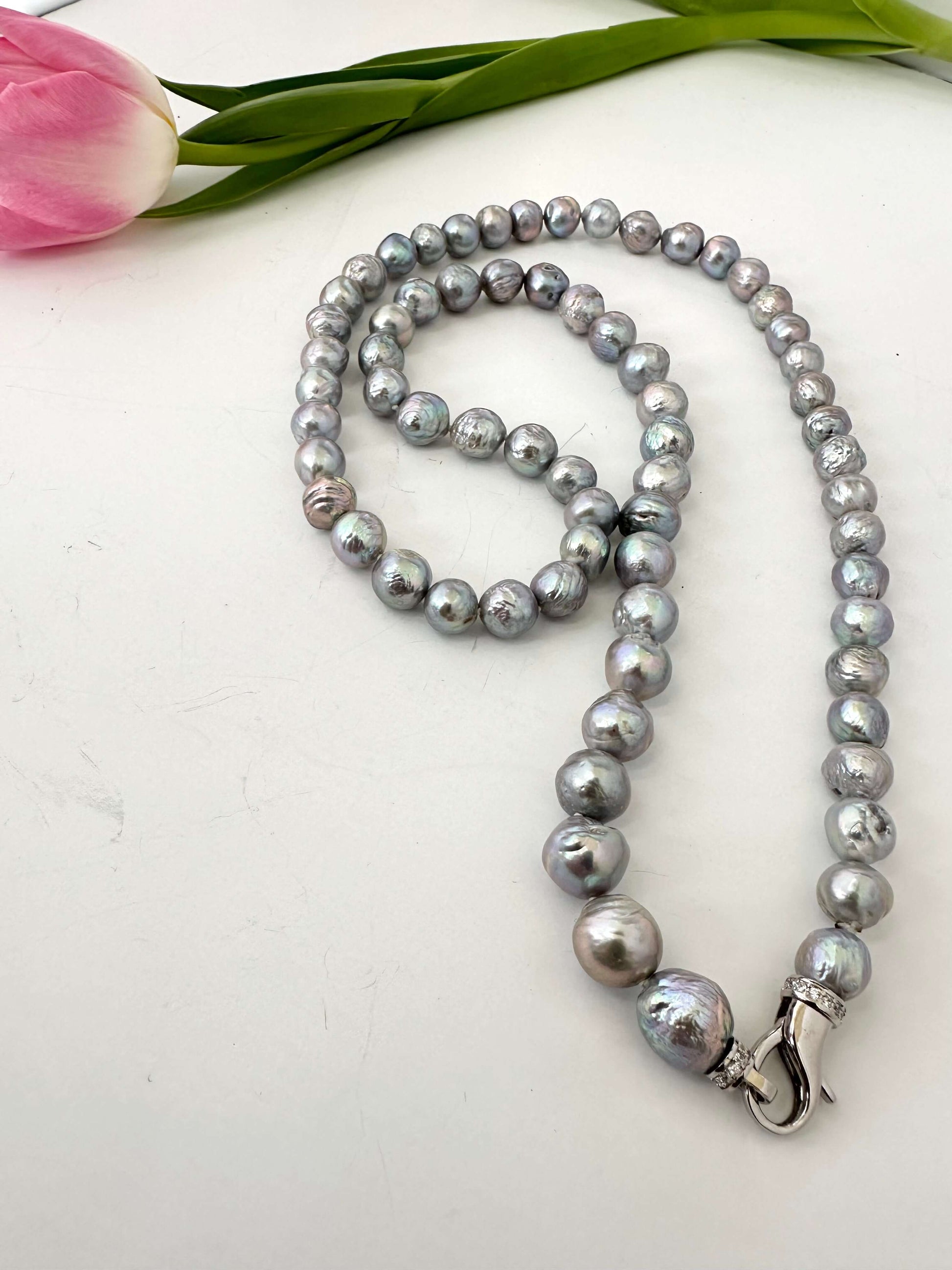LIVE #92 - Grey Edison Baroque Pearl Necklace – Convertible Y Style featuring unique grey pearls with silver lustre.
