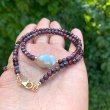 Load image into Gallery viewer, Garnet pearl necklace handmade in Canada with faceted garnet cubes and baroque pearl
