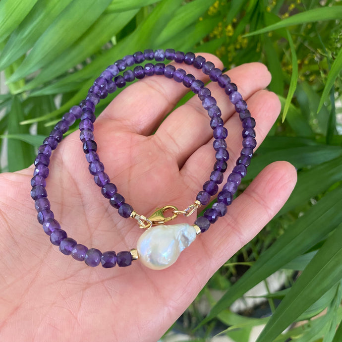 Amethyst Cube beads short necklace