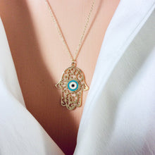 Load image into Gallery viewer, Solid Gold 18K Hamsa Necklace
